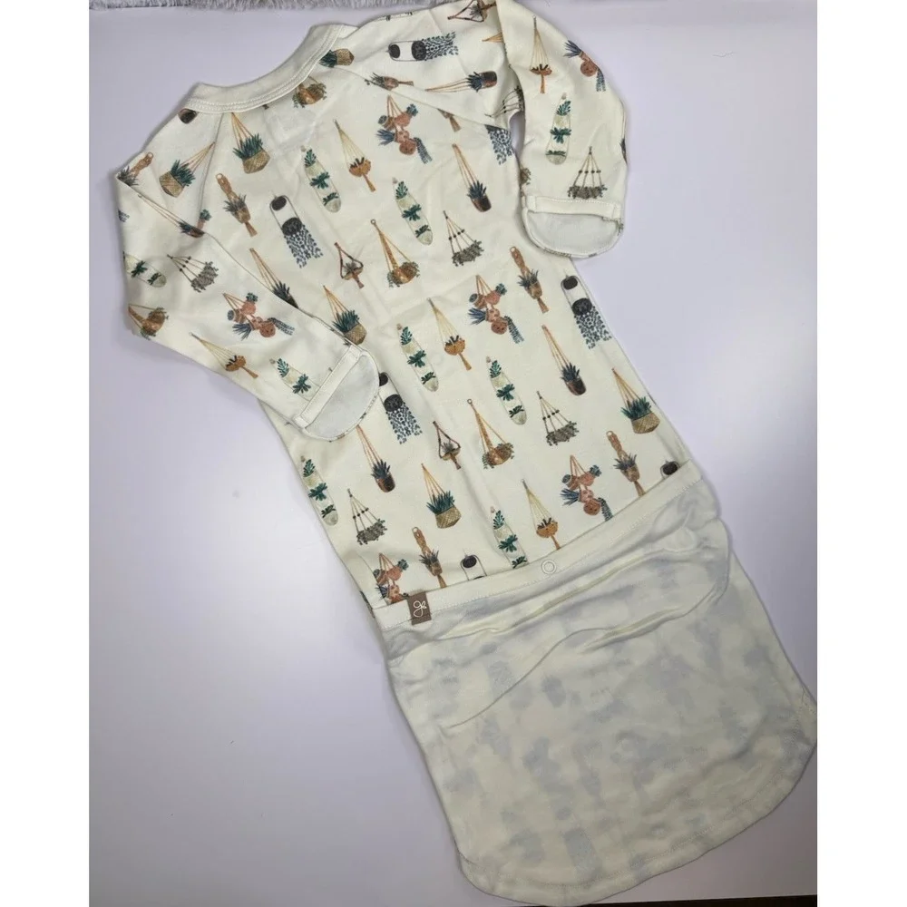 Goumi Kids‎ 3-6M 24 Hour Convertible Gown Organic Cotton Boho Plants print-NWT!